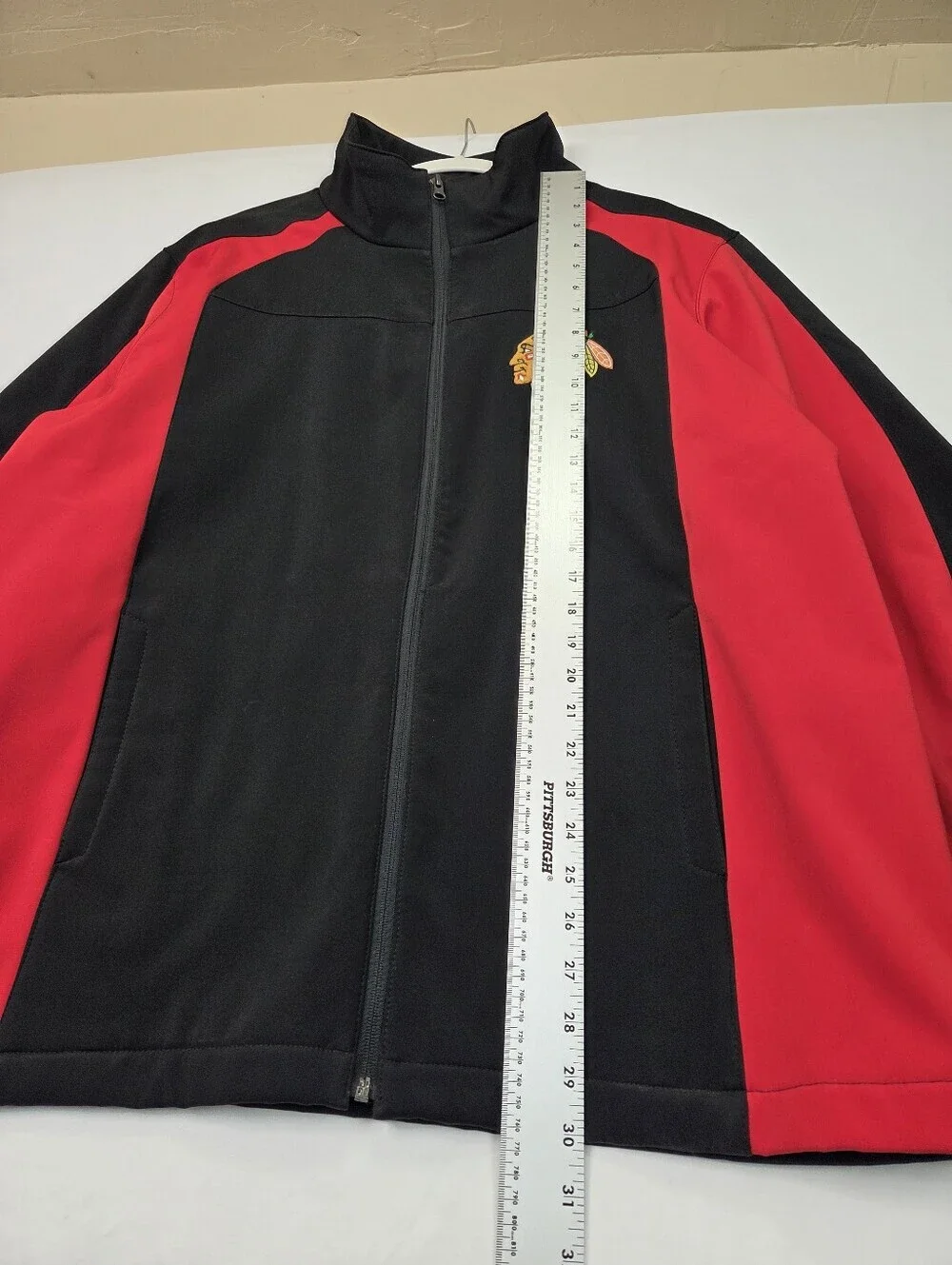 NHL Chicago Blackhawks Full Zip Track Jacket Black Red Fleece Lined XL